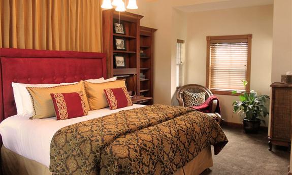 The Cordova room at the Cedar House Inn in St. Augustine