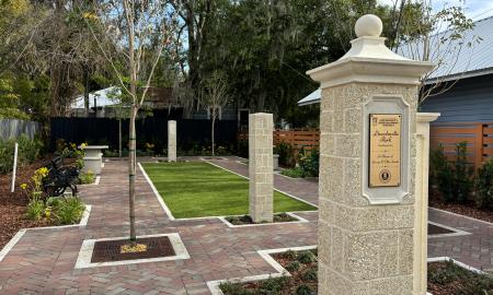 The entrance of Lincolnville Park