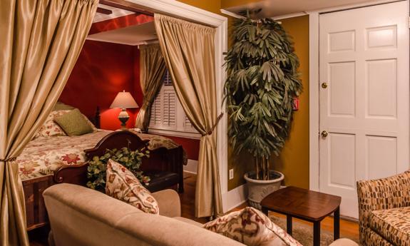 Room 8 at the Casablanca Inn in St. Augustine